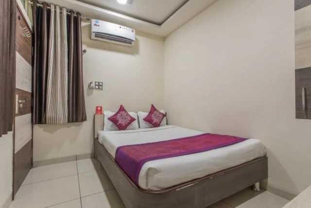 Hotel Mehar Residency Indore Esterno foto