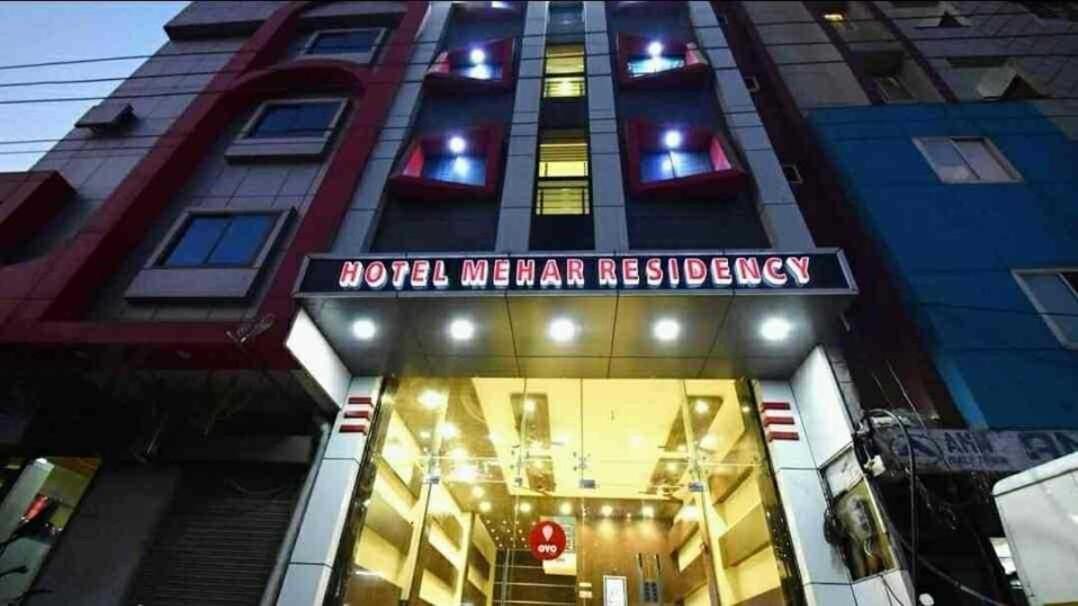 Hotel Mehar Residency Indore Esterno foto